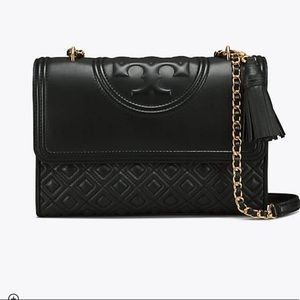 Meet your Posher, Doudou